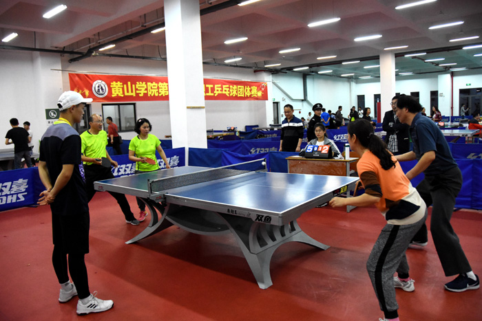 各类球迷群 各类球迷群