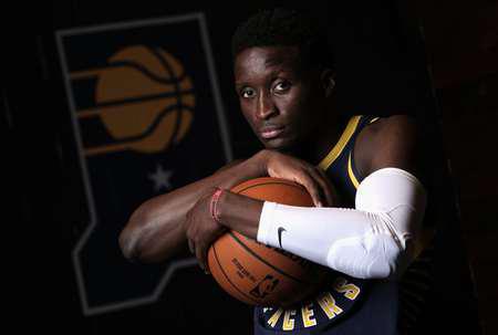 竞争激烈的 竞争激烈的