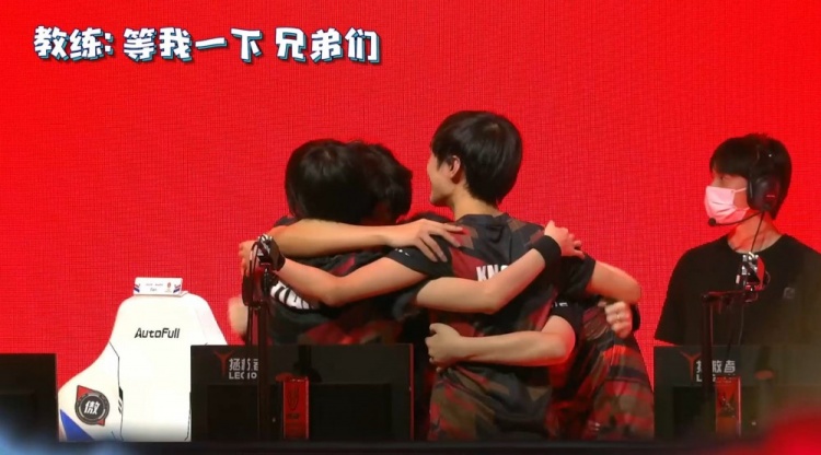 断上演的低 断上演的低